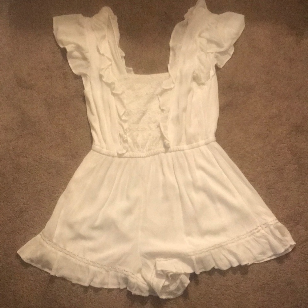 American Eagle Large White Romper, Never Worn